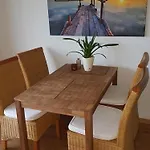 Bobi - 2 Schlafzimmer, Balkon, W-lan, Parkplatz Apartmán