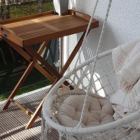 Bobi - 2 Schlafzimmer, Balkon, W-lan, Parkplatz Διαμέρισμα